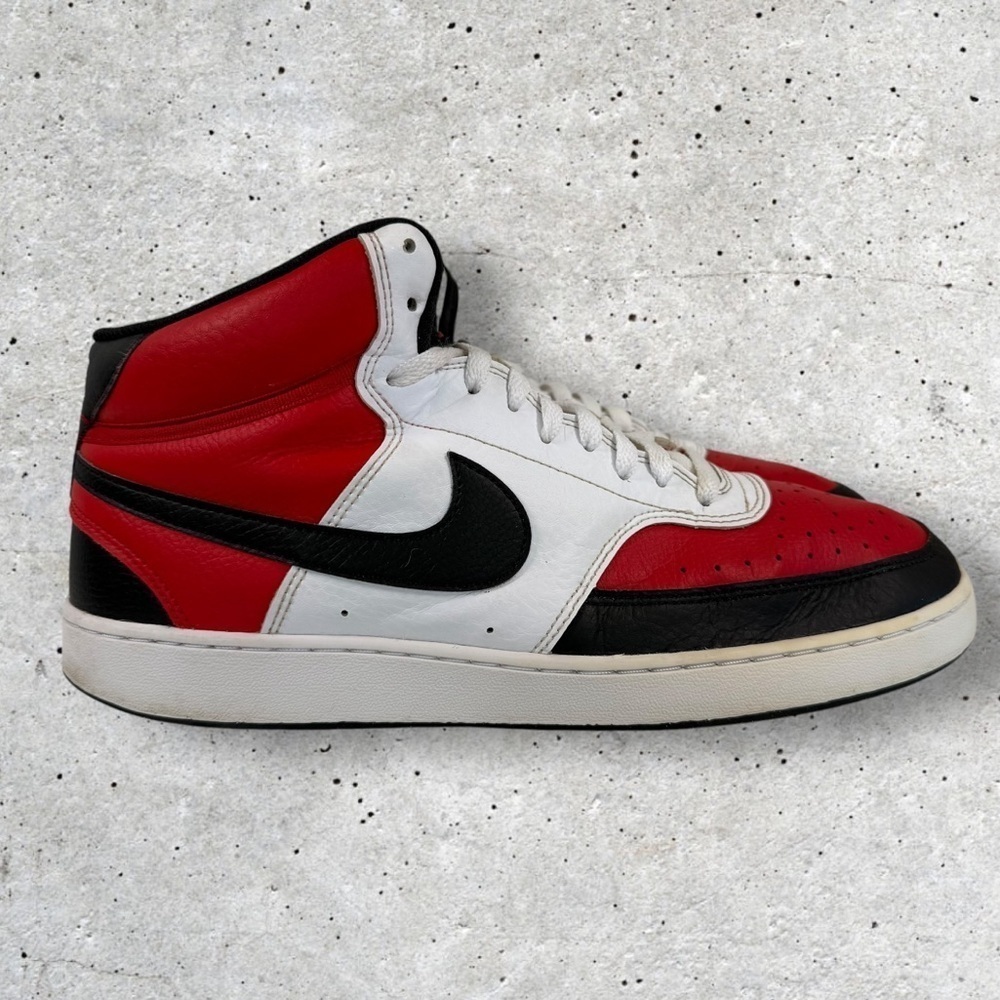Men’s Nike Court Vision Mid size 12